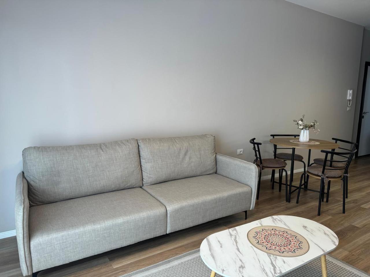 Olivia House Apartment Yzberish Bagian luar foto