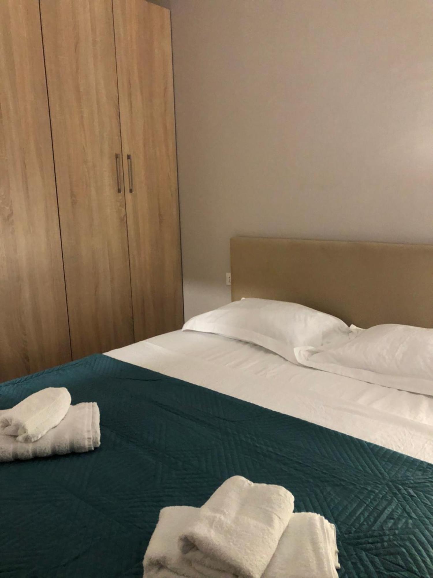 Olivia House Apartment Yzberish Bagian luar foto